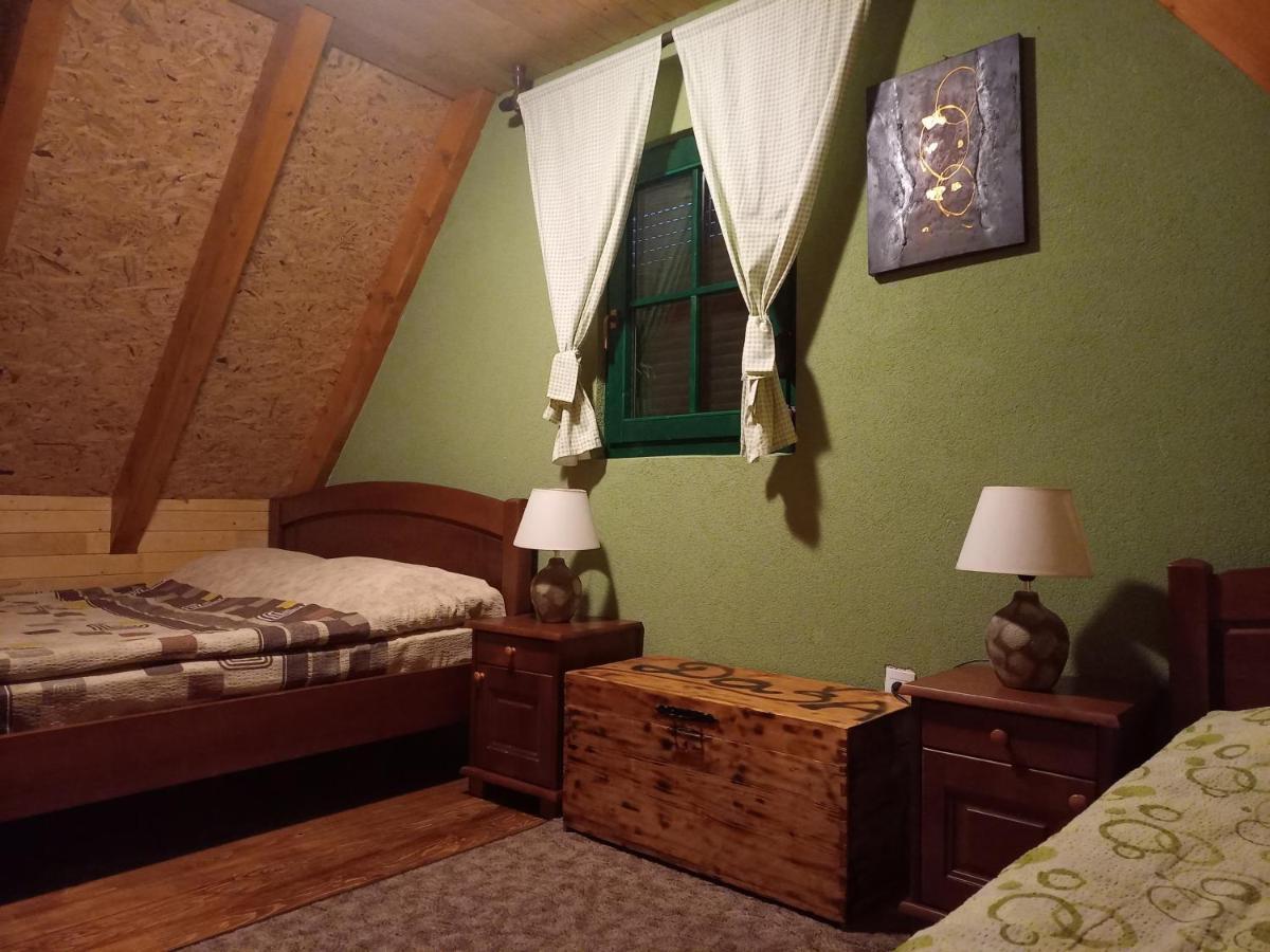Vila Darija Zabljak  Luaran gambar