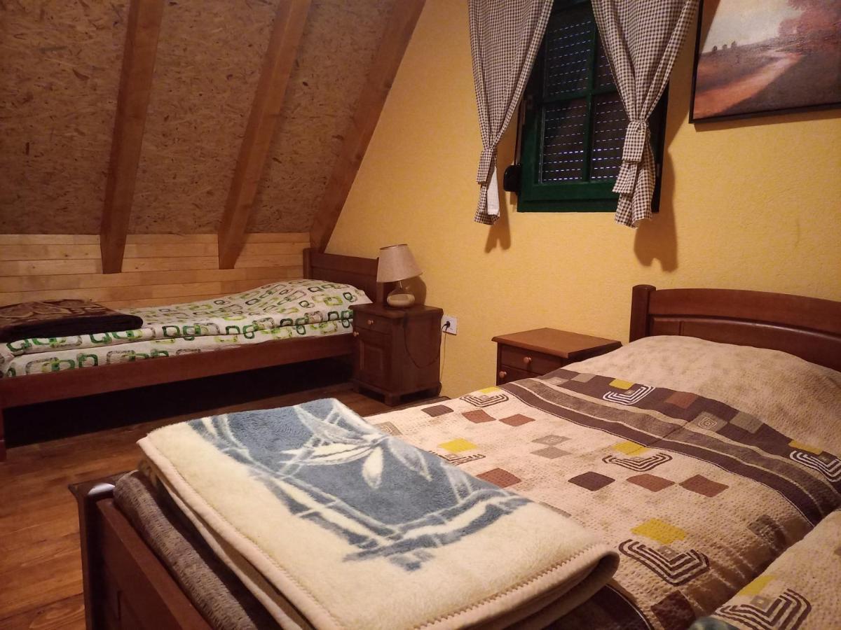 Vila Darija Zabljak  Luaran gambar