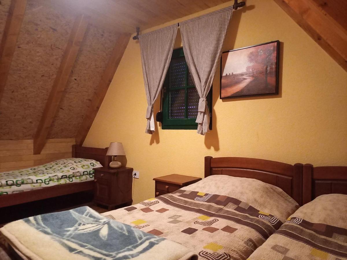 Vila Darija Zabljak  Luaran gambar